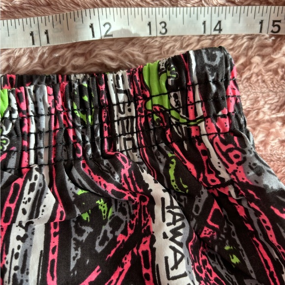 Vintage style Gecko Hawaii all over print nylon pants - Picture 3 of 4